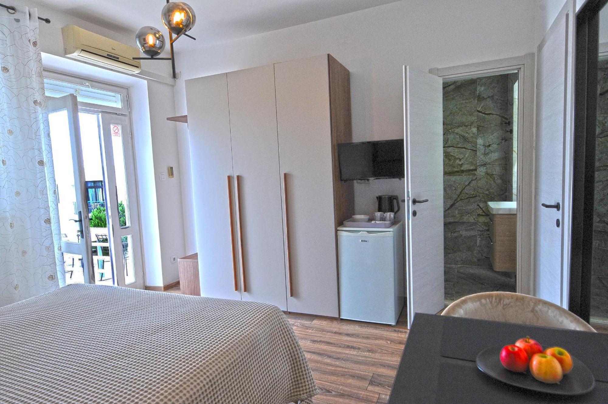 Katarina Guest house 3*